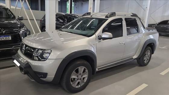 RENAULT DUSTER OROCH 2.0 16V HI-FLEX DYNAMIQUE AUTOMÁTICO RENAULT DUSTER OROCH 2.0 16V HI-FLEX DYNAMIQUE AUTOMÁTICO